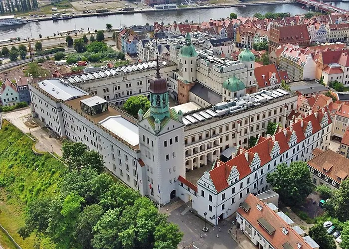 Pearl Of The Old Town - Sunny Terrace